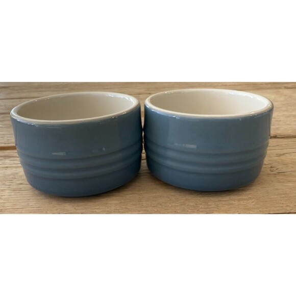 Le Creuset Stoneware Set of 2 Stackable Straight Wall 7 oz Ramekins Chambray NEW - Picture 4 of 8